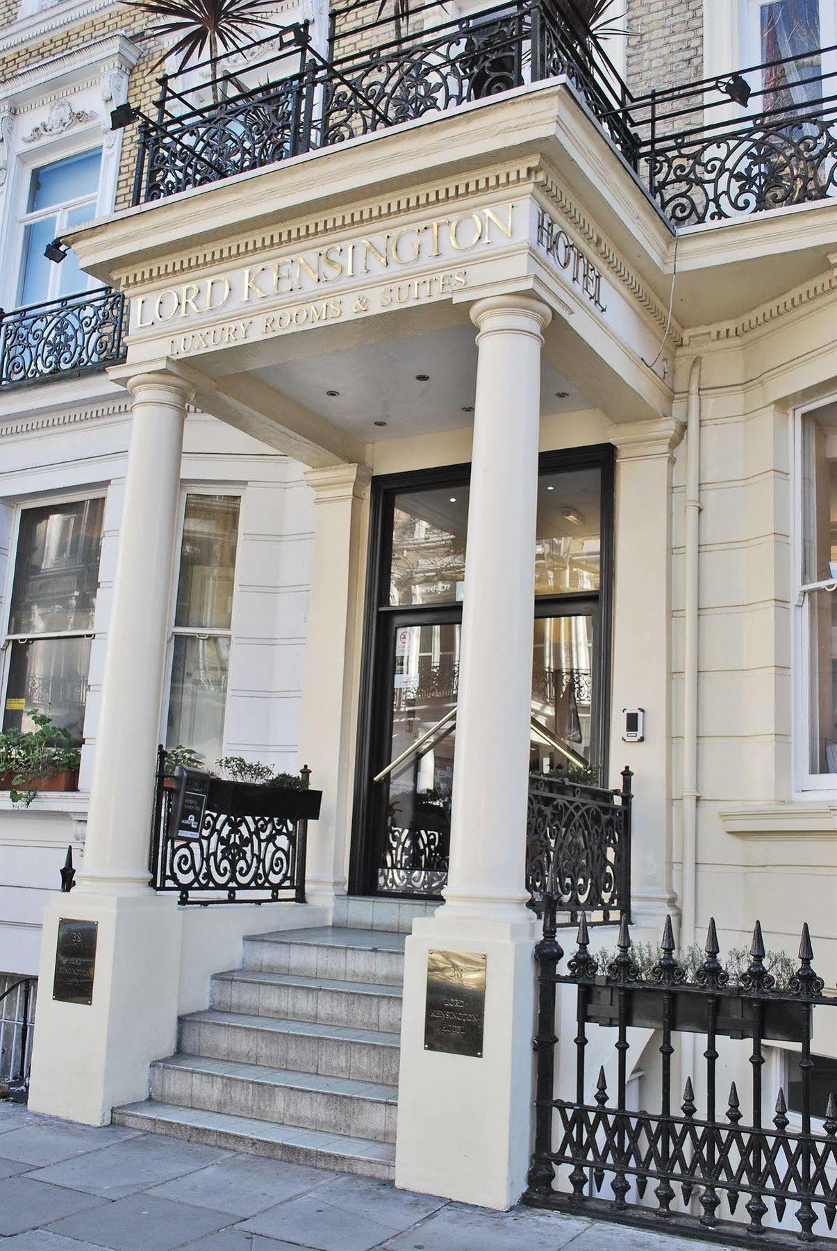 Lord Kensington Hotel London Servis gambar